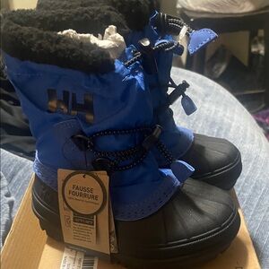 Helly Hansen Kids Black and Blue Snow Boots
